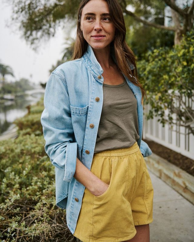 OK The Canyon Shacket - Women - worn Indigo