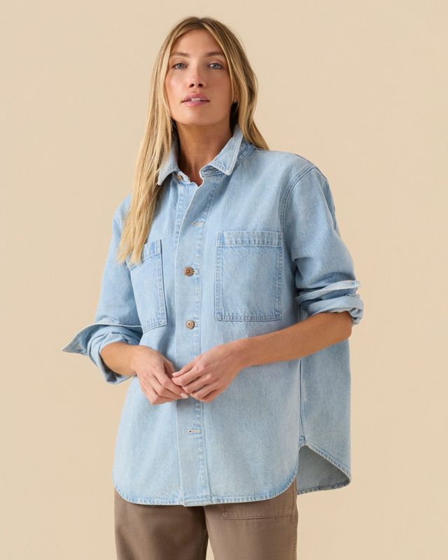 OK The Canyon Shacket - Women - worn Indigo